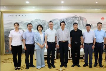 山东省口腔医院张青书记一行莅临世博高新医院参观指导